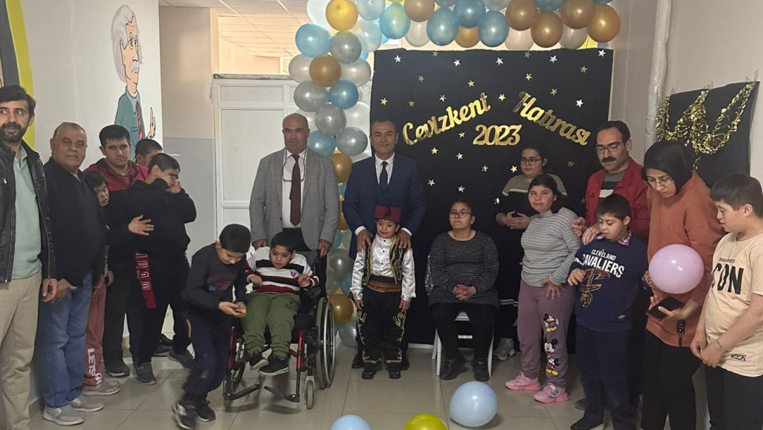 10-16 Mayıs Engelliler Haftasında İlçe Milli Eğitim Müdürü Halil İman Cevizkent Özel Eğitim Okulunu Ziyaret Etti